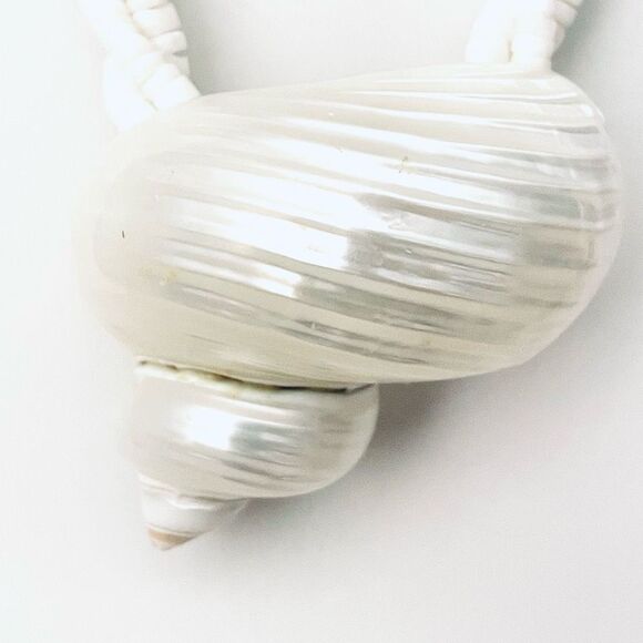 Gorgeous Ivory white off Pearl Natural Seashell Sea  Shell 12” Drop Necklace - Picture 2 of 12
